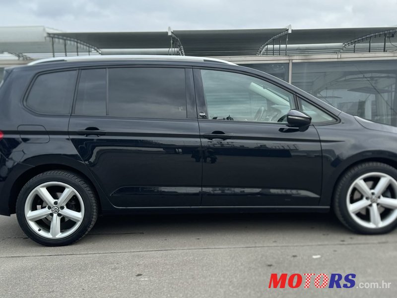 2017' Volkswagen Touran 2,0 Tdi photo #6