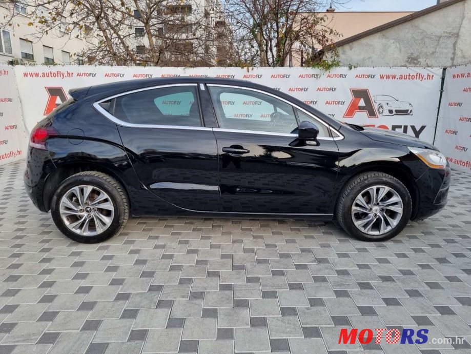 2013' Citroen DS4 1,6 Hdi photo #4