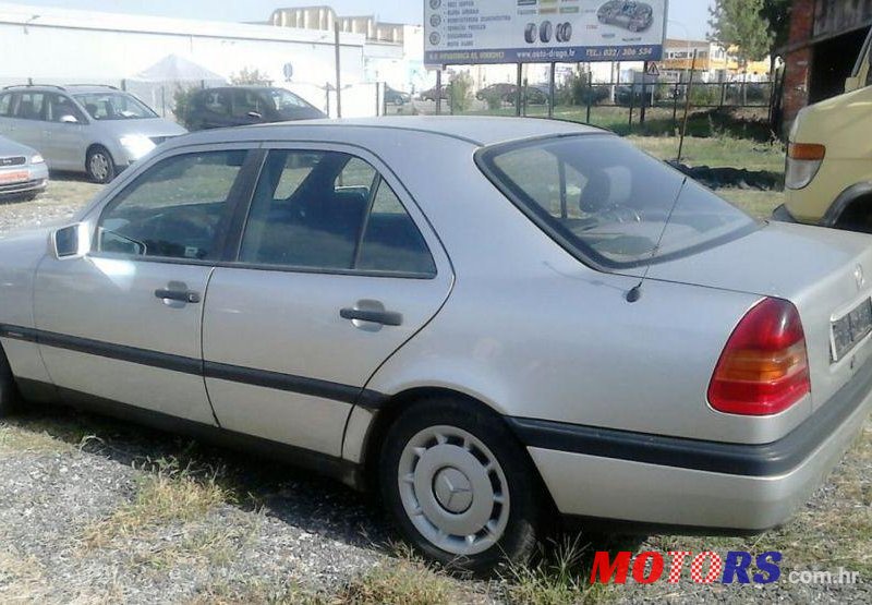 1995' Mercedes-Benz C-Klasa 200 D photo #1