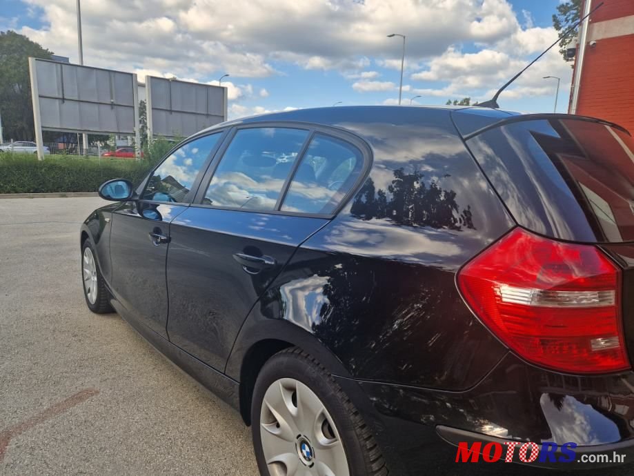 2008' BMW Serija 1 118D photo #5