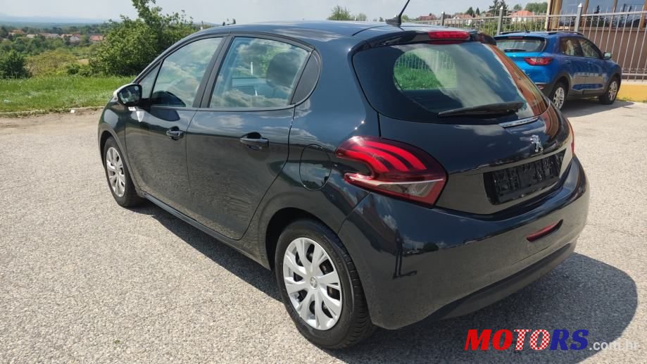 2018' Peugeot 208 1,2 photo #5