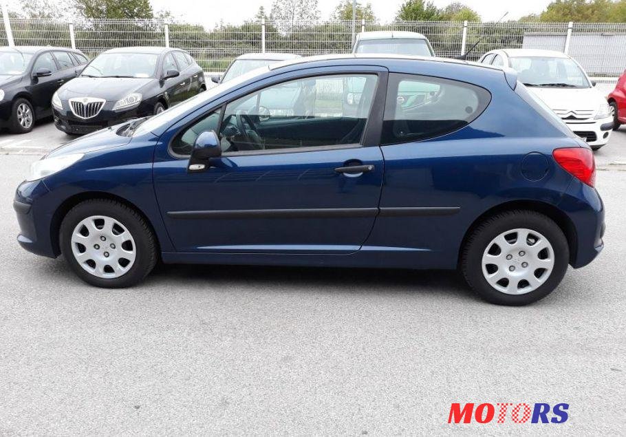 2007' Peugeot 207 1,4 Hdi photo #1