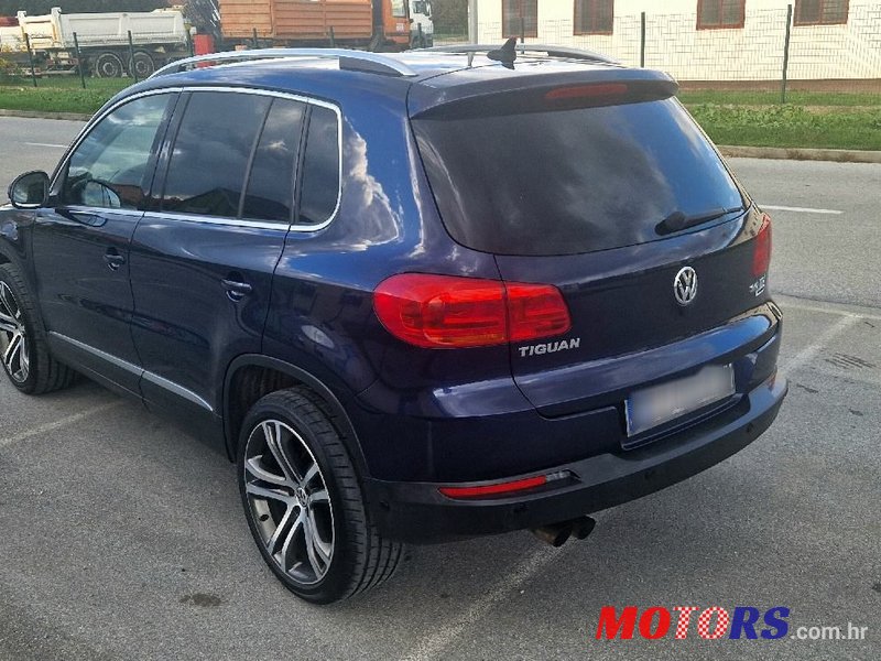 2014' Volkswagen Tiguan 2,0 Tdi Bmt photo #3