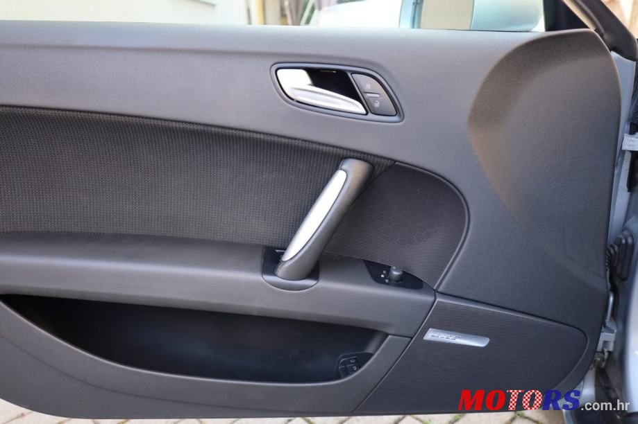 2010' Audi TT 2,0 Tfsi photo #4