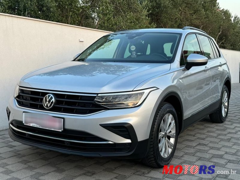 2020' Volkswagen Tiguan 2,0 Tdi photo #1