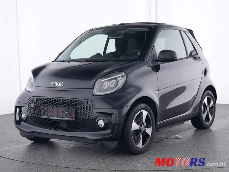 2023' Smart Fortwo 60Kw Exclusive photo #1