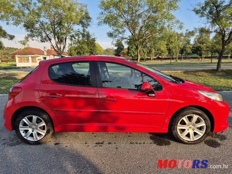 2007' Peugeot 207 Sport 1,6 Hdi photo #4