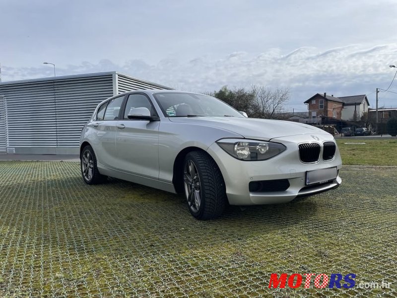 2012' BMW Serija 1 116D photo #6