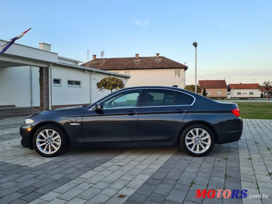 2011' BMW Serija 5 520D photo #3