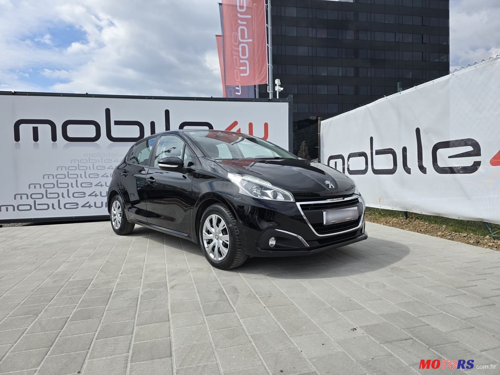 2018' Peugeot 208 1,5 Bluehdi photo #2