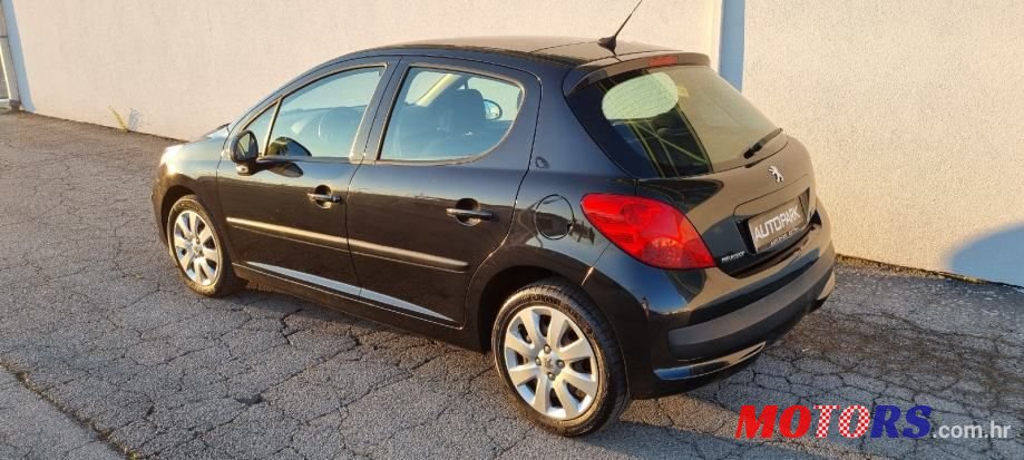 2007' Peugeot 207 1,6 Hdi photo #4