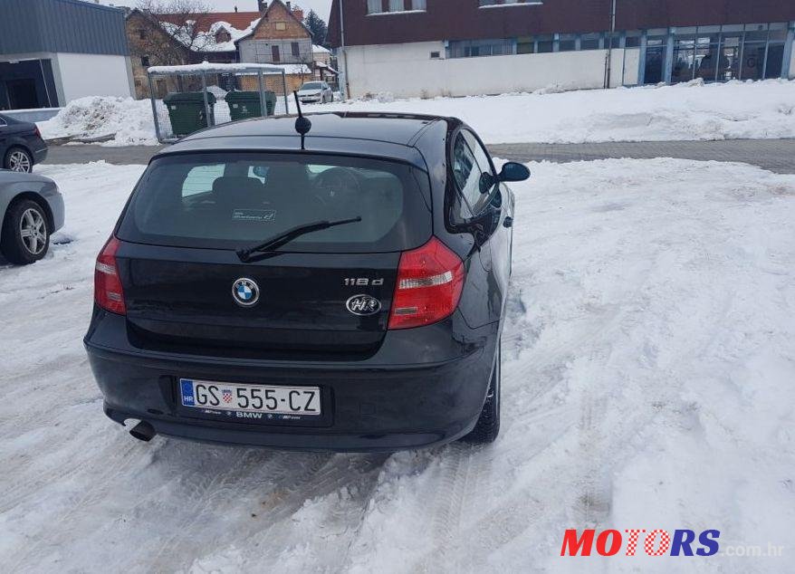 2008' BMW Serija 1 118D photo #2