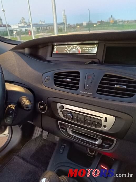 2013' Renault Scenic 1,5 Dci photo #6