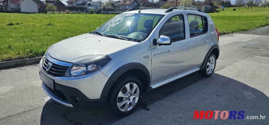 2012' Dacia Sandero 1,5 Dci Stepway2 photo #2