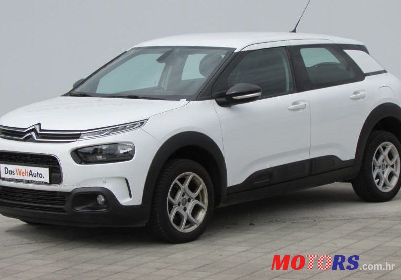 2018' Citroen C4 Cactus 1,5 photo #1