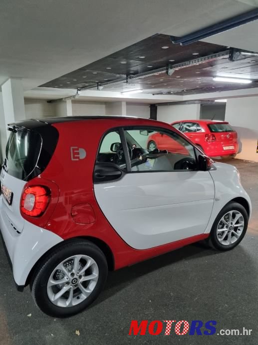 2017' Smart Fortwo Eq photo #5