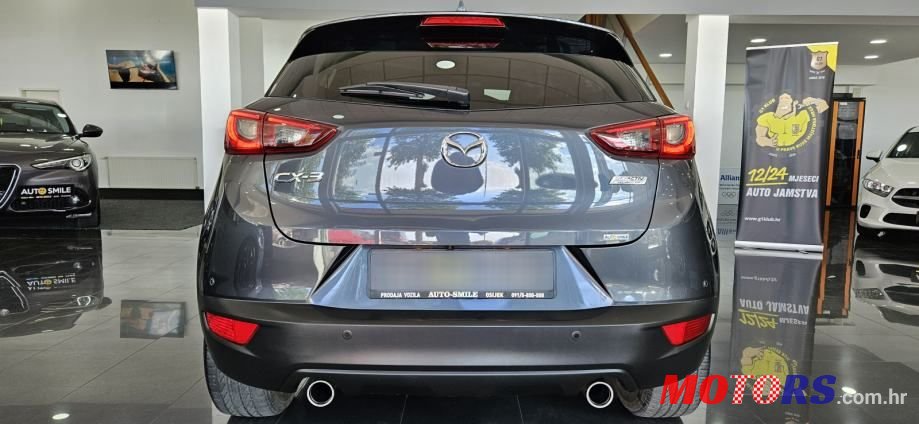 2015' Mazda CX-3 Cd105 photo #2