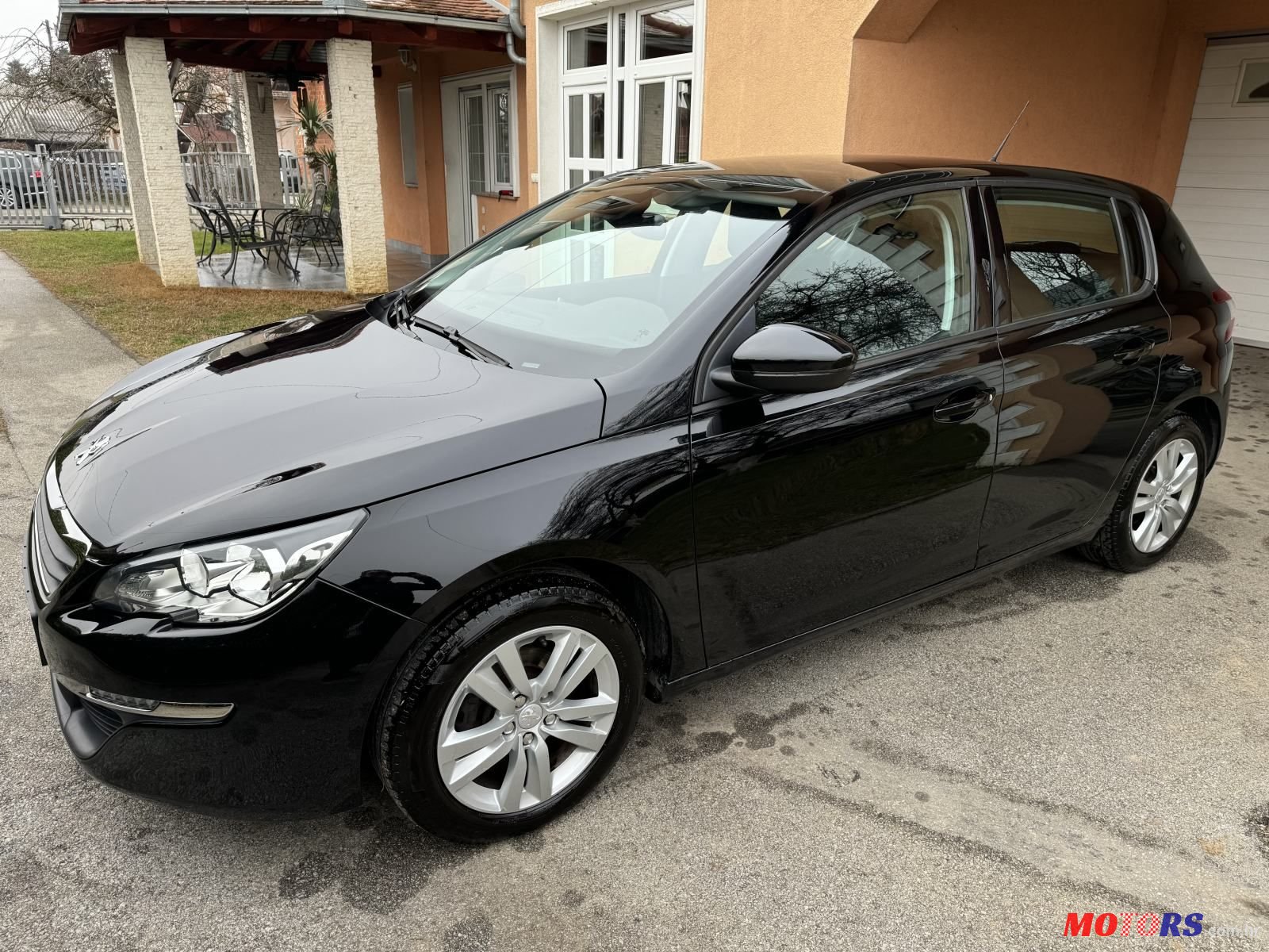2015' Peugeot 308 1,2 photo #3