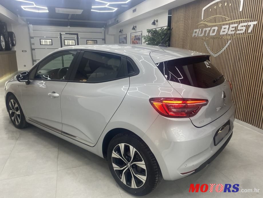 2022' Renault Clio Tce photo #6