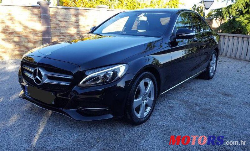 2015' Mercedes-Benz C-Klasa photo #2