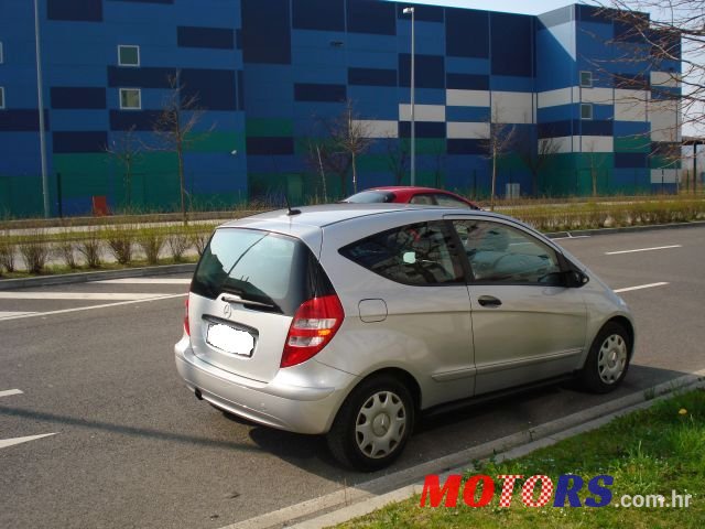 2005' Mercedes-Benz A 160 CDI photo #6