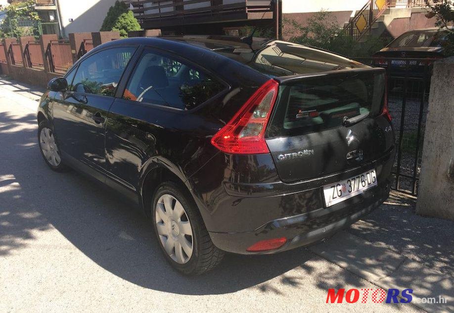 2007' Citroen C4 1,6 I 16V photo #1