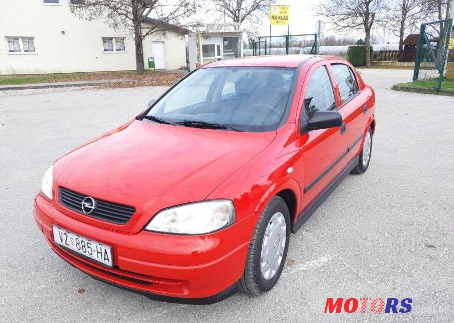 2007' Opel Astra photo #1