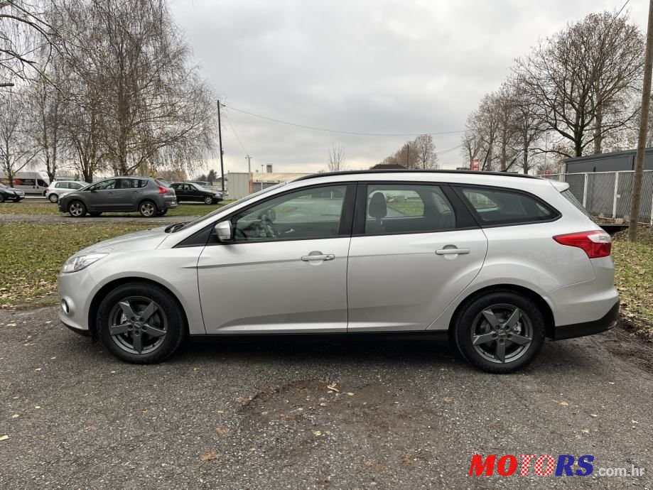 2014' Ford Focus Karavan photo #2