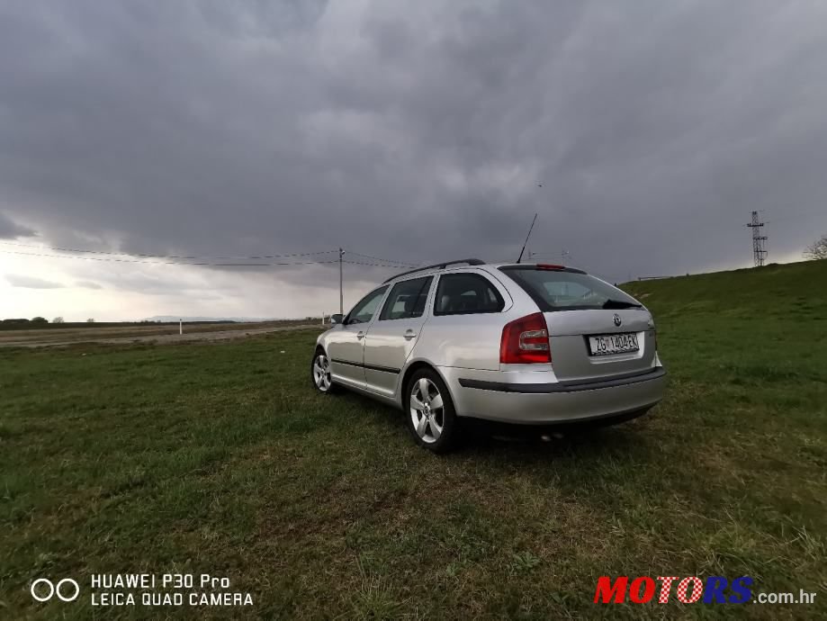 2007' Skoda Octavia Combi photo #3