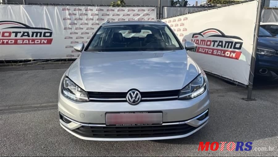 2019' Volkswagen Golf 7 Variant photo #2