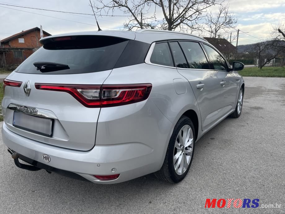 2020' Renault Megane Grandtour Blue Dci 115 photo #5