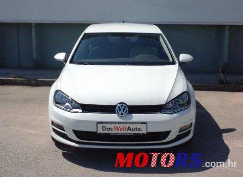 2016' Volkswagen Golf VII 1,6 Tdi Bmt photo #2