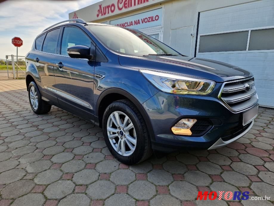2019' Ford Kuga 1,5 Tdci photo #3