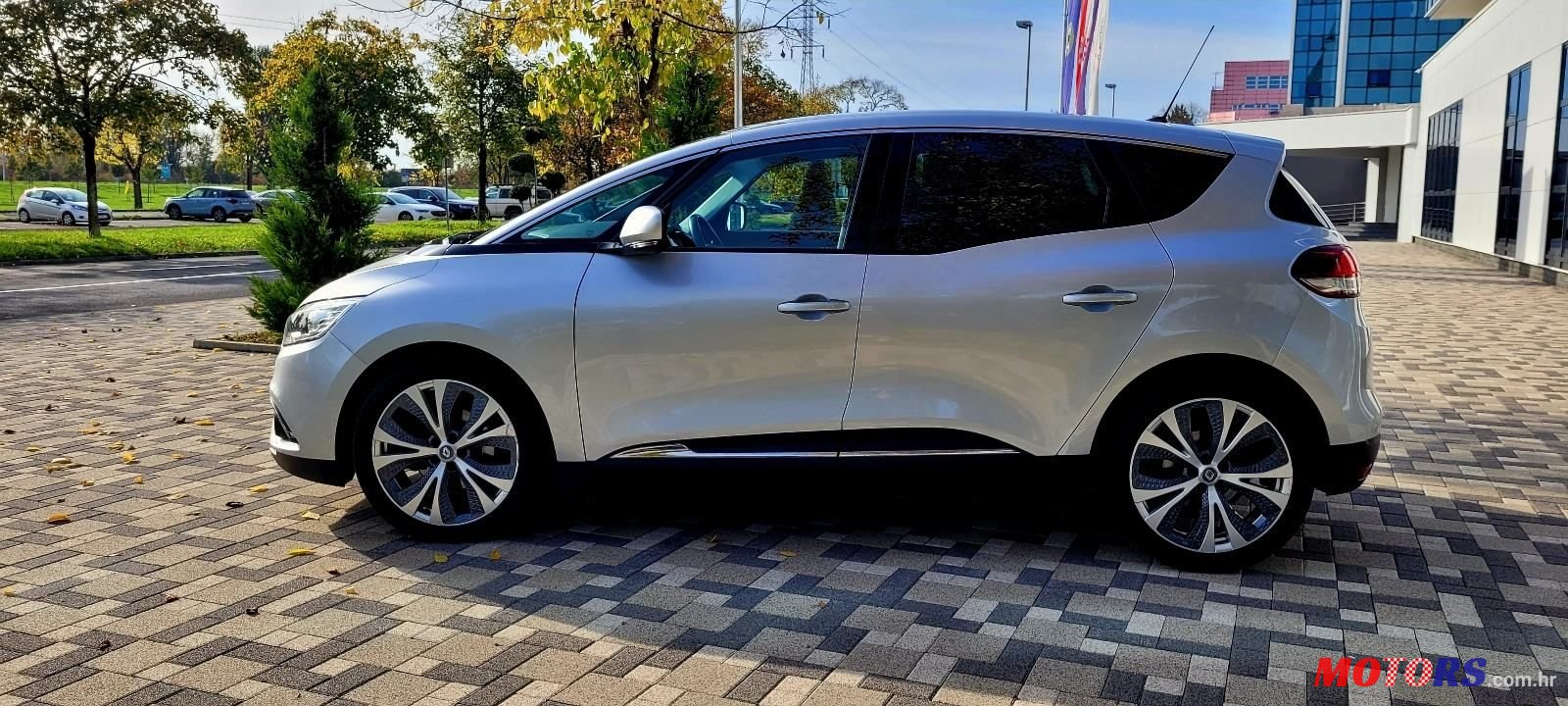 2017' Renault Scenic Dci 130 photo #3