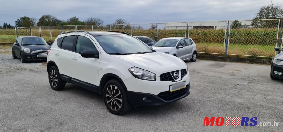 2013' Nissan Qashqai 1,6 Dci 360 photo #2