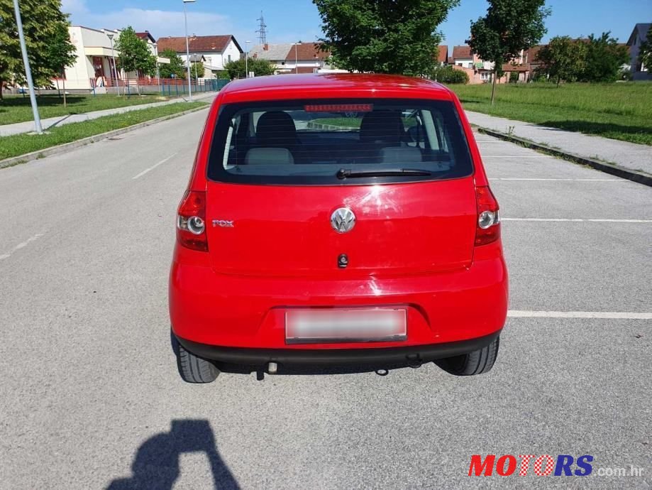 2005' Volkswagen Fox 1,2 photo #5