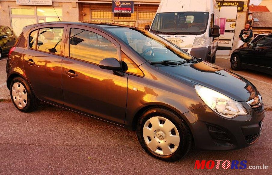 2012' Opel Corsa 1,3 Cdti photo #1