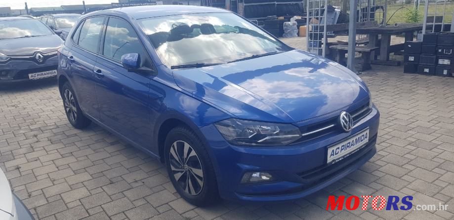 2019' Volkswagen Polo photo #3