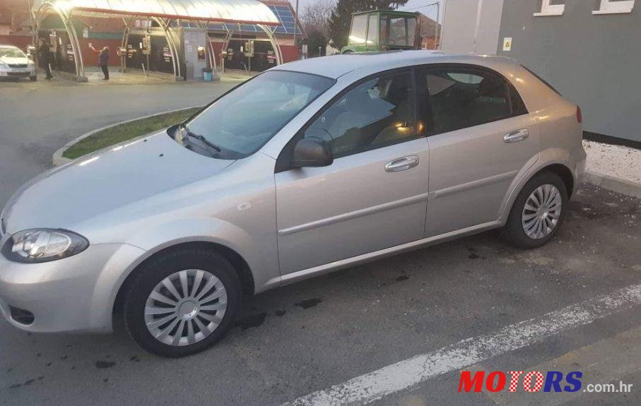 2011' Chevrolet Lacetti 1,4 Se photo #1