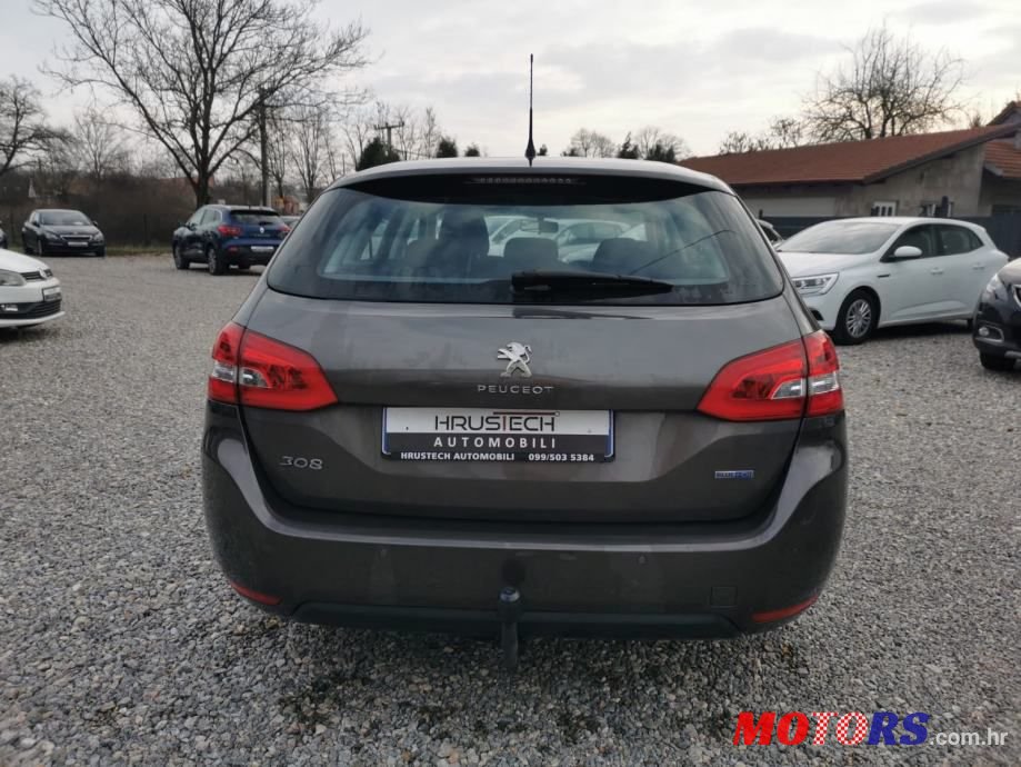 2015' Peugeot 308 Sw photo #5