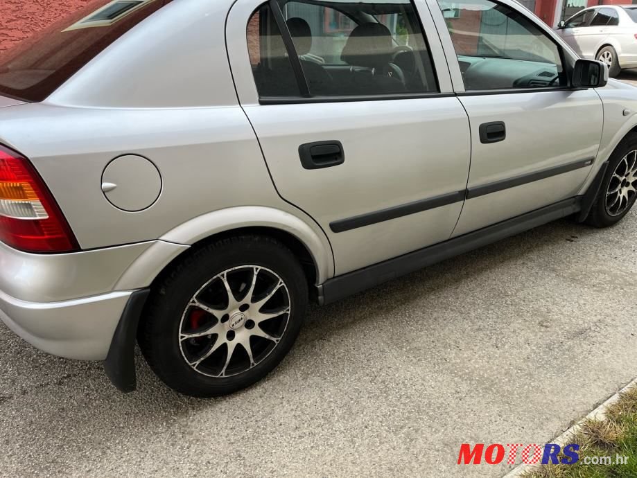 2003' Opel Astra 1,7 Dt photo #6