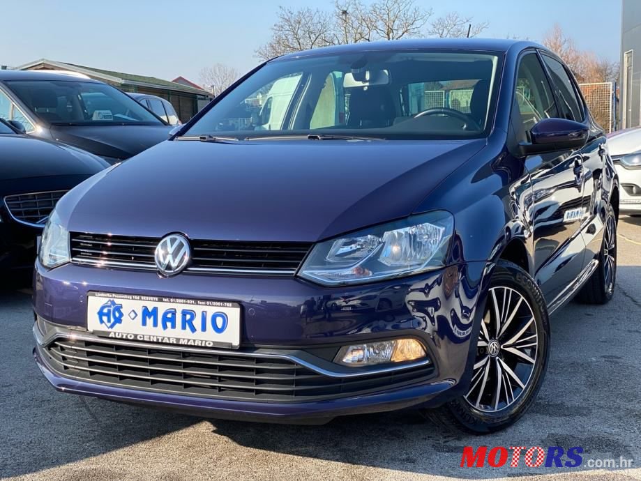 2017' Volkswagen Polo photo #1
