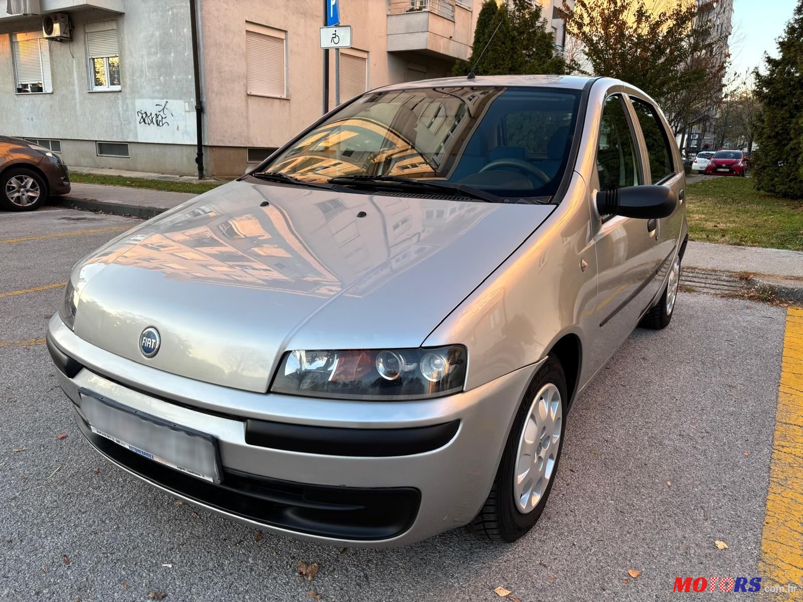 2002' Fiat Punto 1,2 photo #1