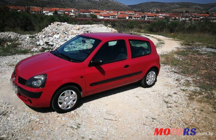 2003' Renault Clio 1.2 8V Nije Fixno photo #1