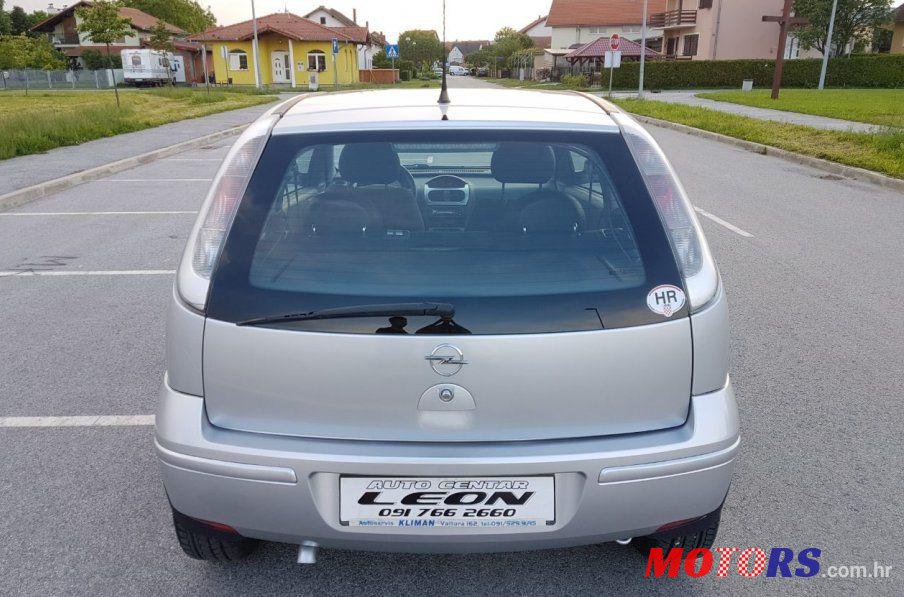2006' Opel Corsa 1,3 Cdti photo #4