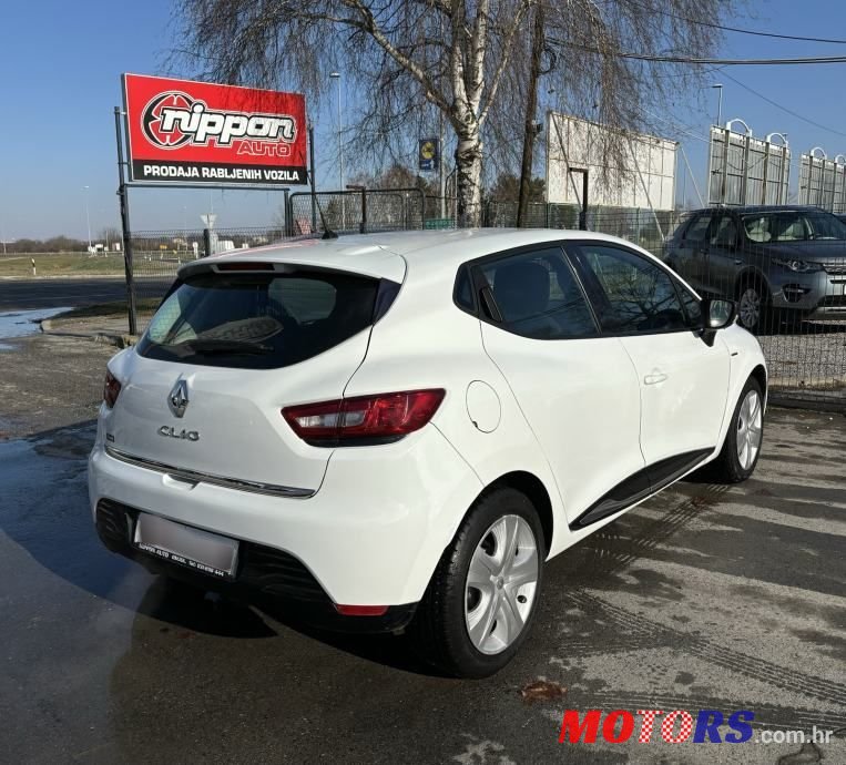 2016' Renault Clio 1,2 16V photo #6