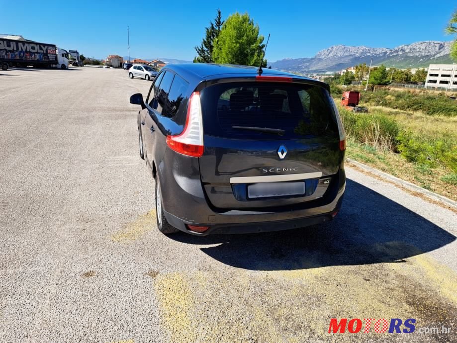 2010' Renault Grand Scenic 1,5 Dci photo #5