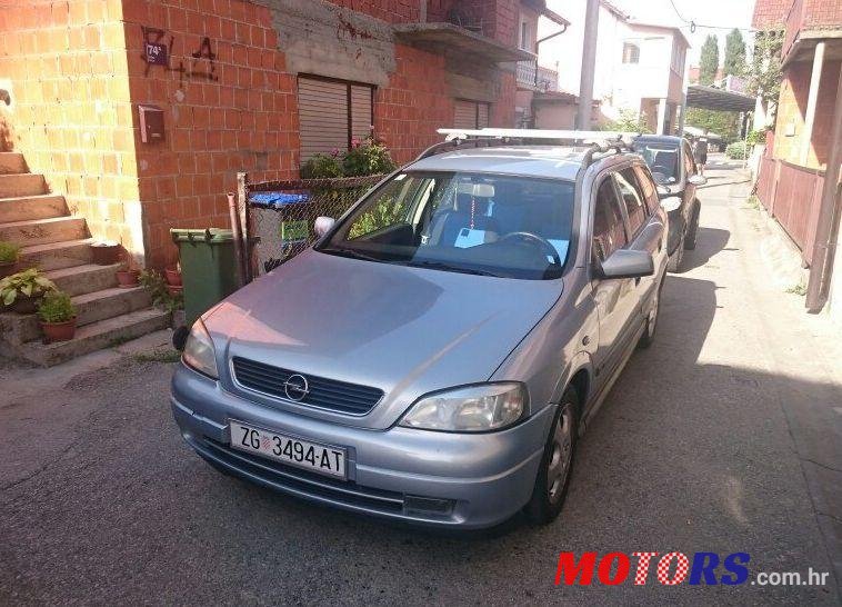 2000' Opel Astra Karavan Caravan 1,7 Dt photo #1