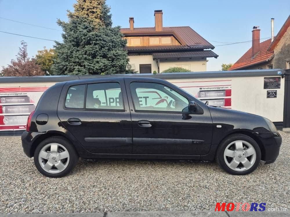 2003' Renault Clio 1,5 Dci photo #4