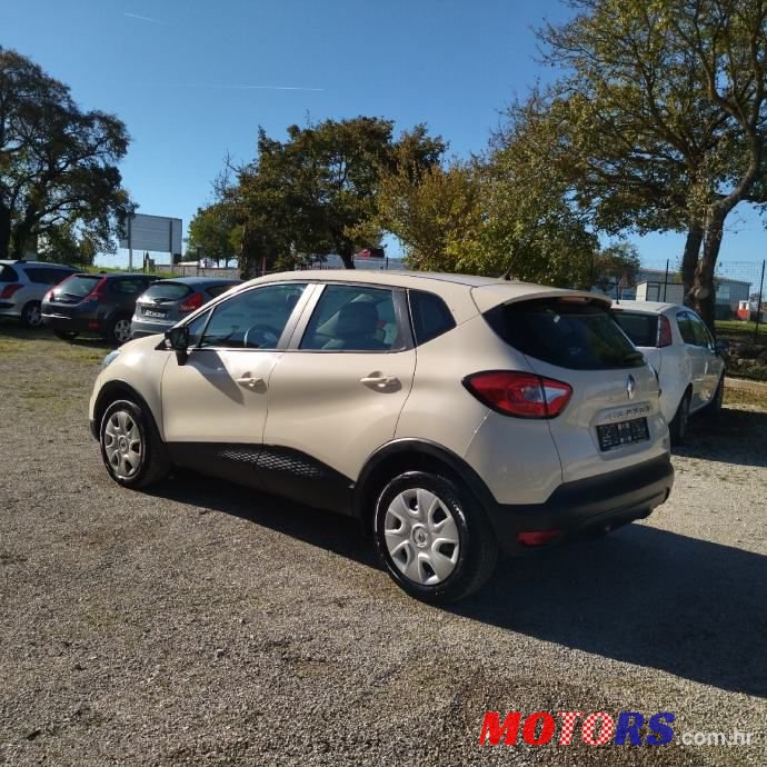 2014' Renault Captur photo #4